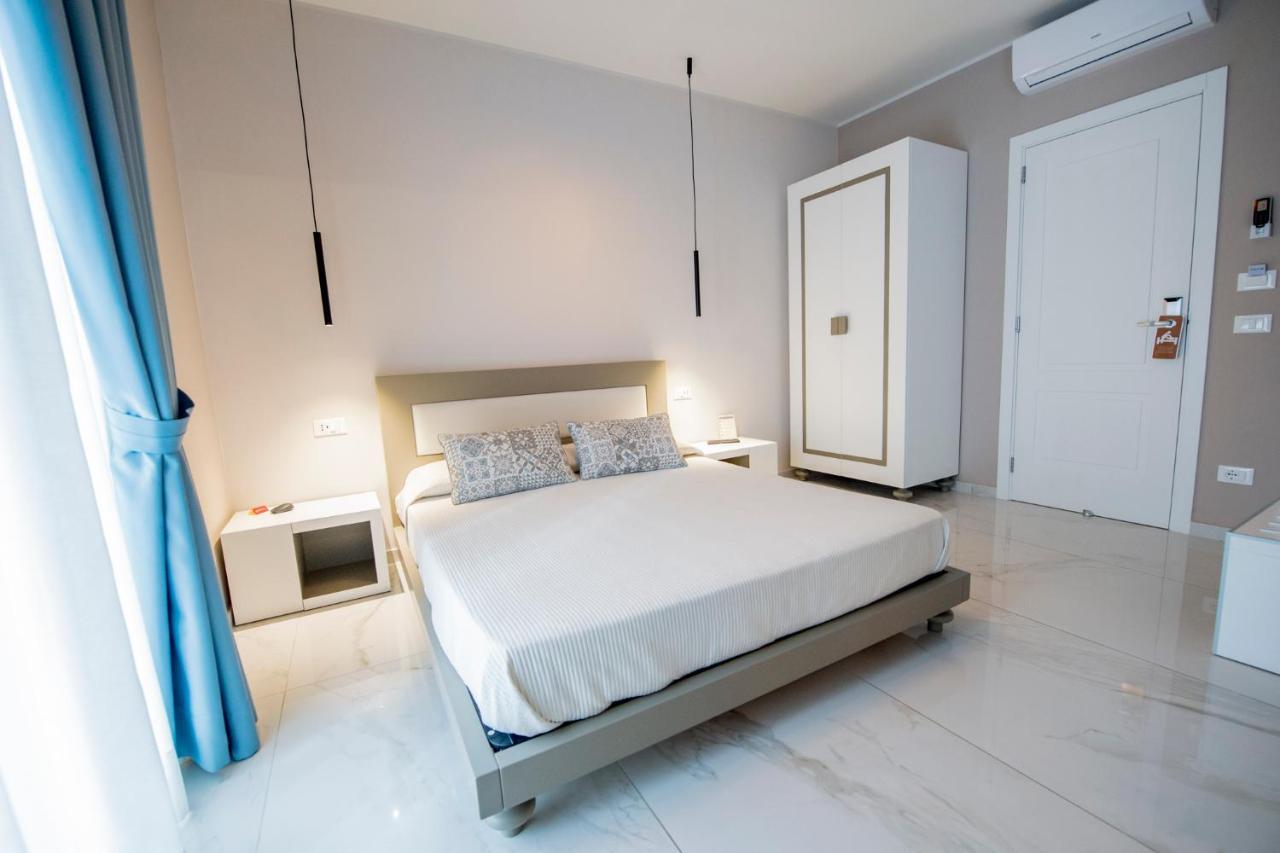 Milazzo Aeolian Sea Port B&B Exteriér fotografie